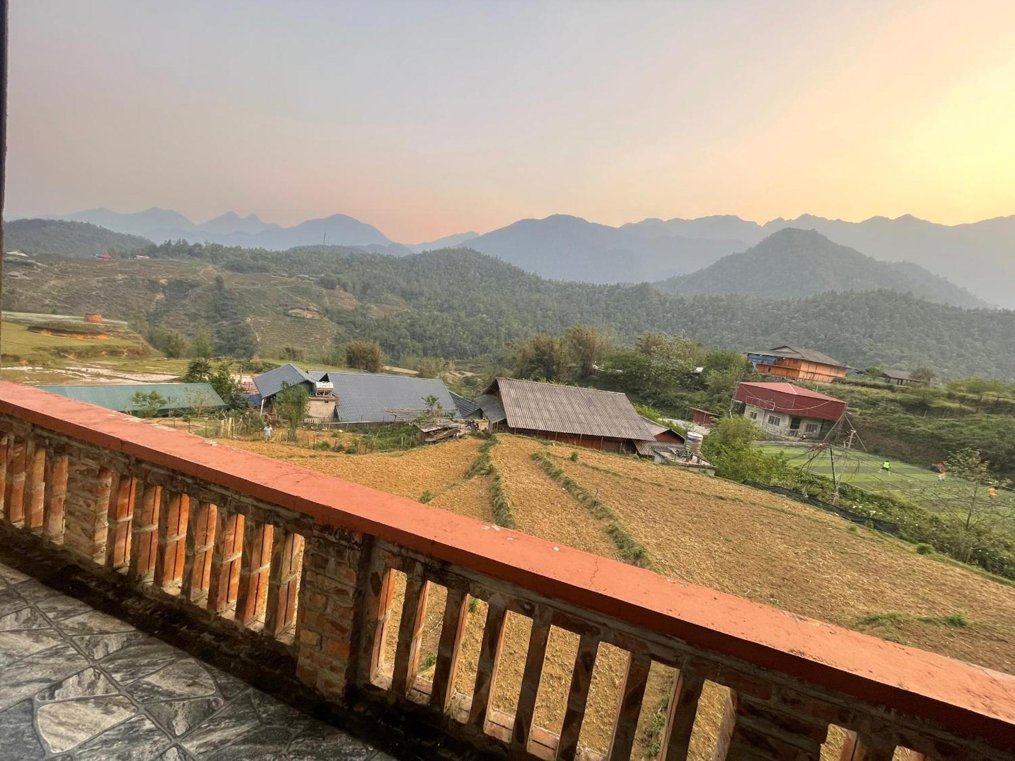 Stone Paradise Homestay Шапа Екстер'єр фото